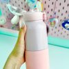 فلاسک در عروسکی رابیت صورتی