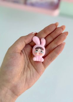 آویز استیچ و کرای بیبی مخملی