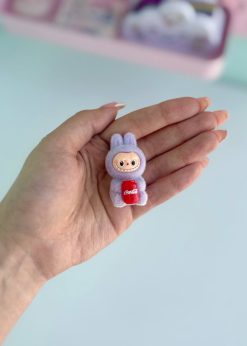 لابوبو نشسته کوچک مخملی پاستلی