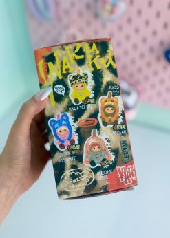 عروسک سورپرایزی واکوکا