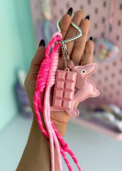 چارم پاپی و شکلات تخته ای صورتی