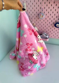 پتو بالشتی ملودی و توت فرنگی صورتی