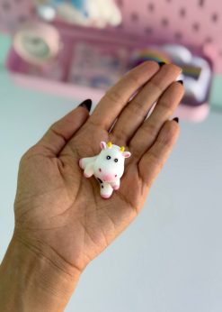 دکوری کوچک گاو نشسته