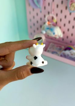 دکوری کوچک گاو نشسته