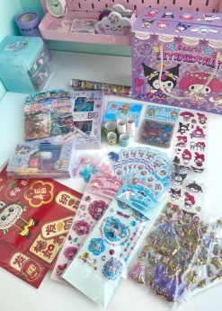 پک استیکر دسته دار کرومی و ملودی پاستلی