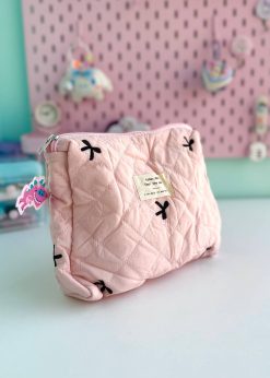 کیف لوازم آرایش پاپیونی صورتی