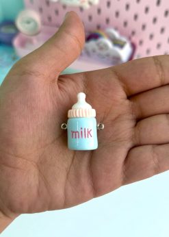 دکوری و آویز شیشه شیر پاستلی