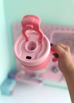 تراول ماگ دسته دار گربه و توت فرنگی