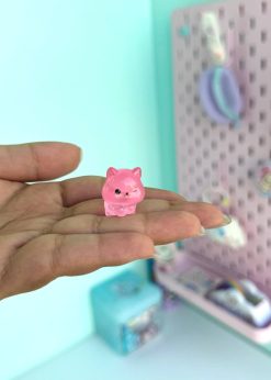 دکوری شبتاب گربه کوچک صورتی