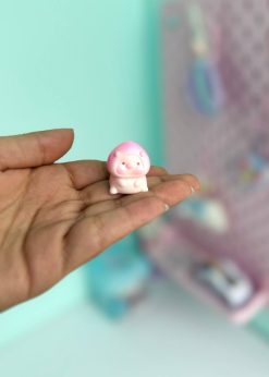 دکوری خوک بازیگوش نشسته صورتی