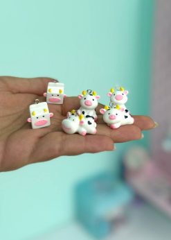 آویز گاو کیوت سفید