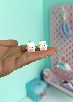 آویز گاو کیوت سفید