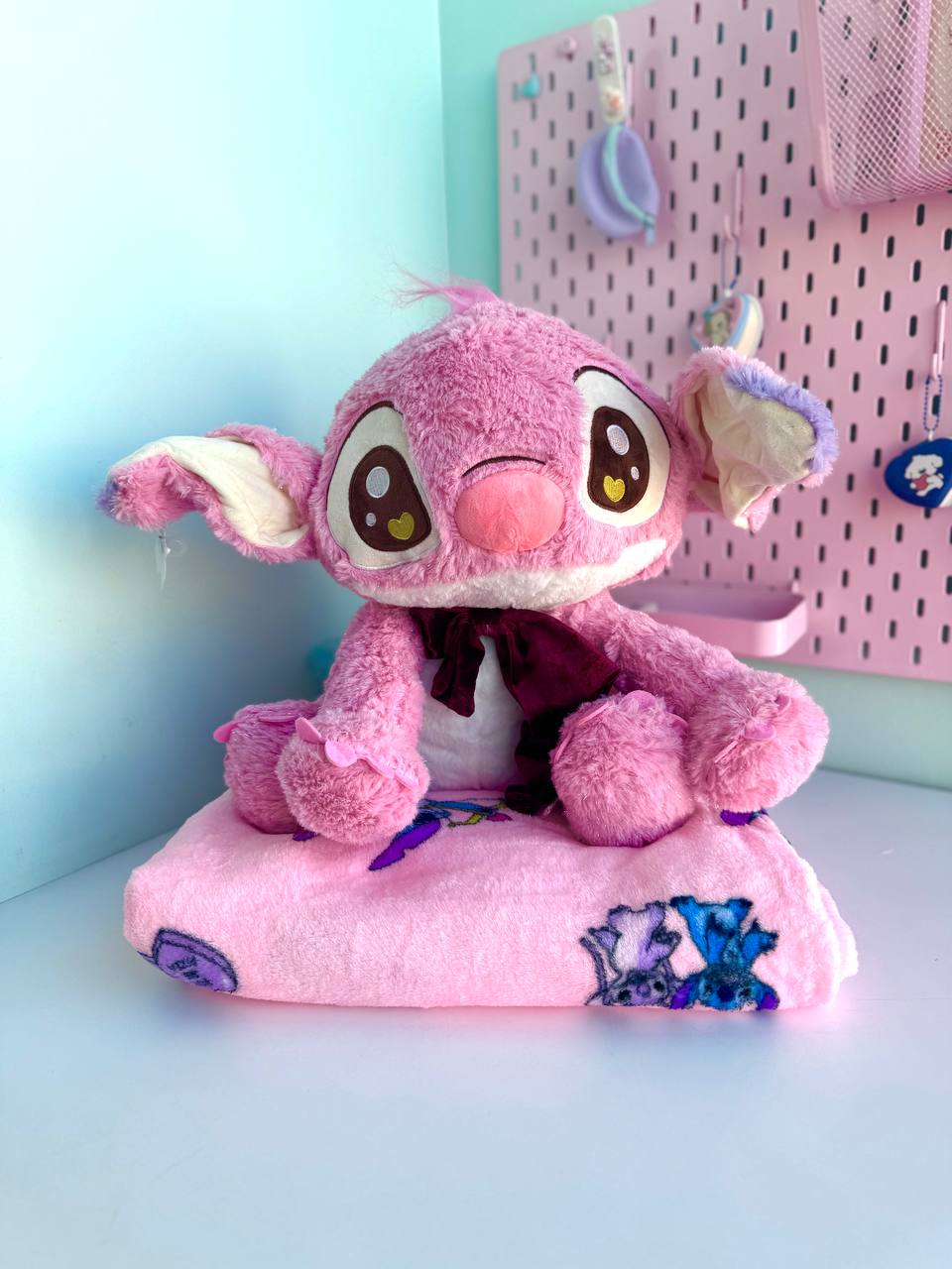 پتو بالشتی استیچ پاپیون دار صورتی