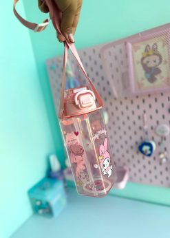 قمقمه دسته دار ملودی شفاف صورتی