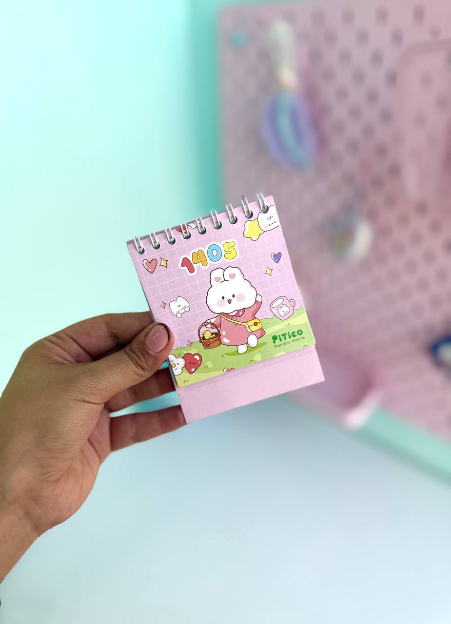 تقویم ۱۴۰۵ مربعی کوچک رابیت  صورتی