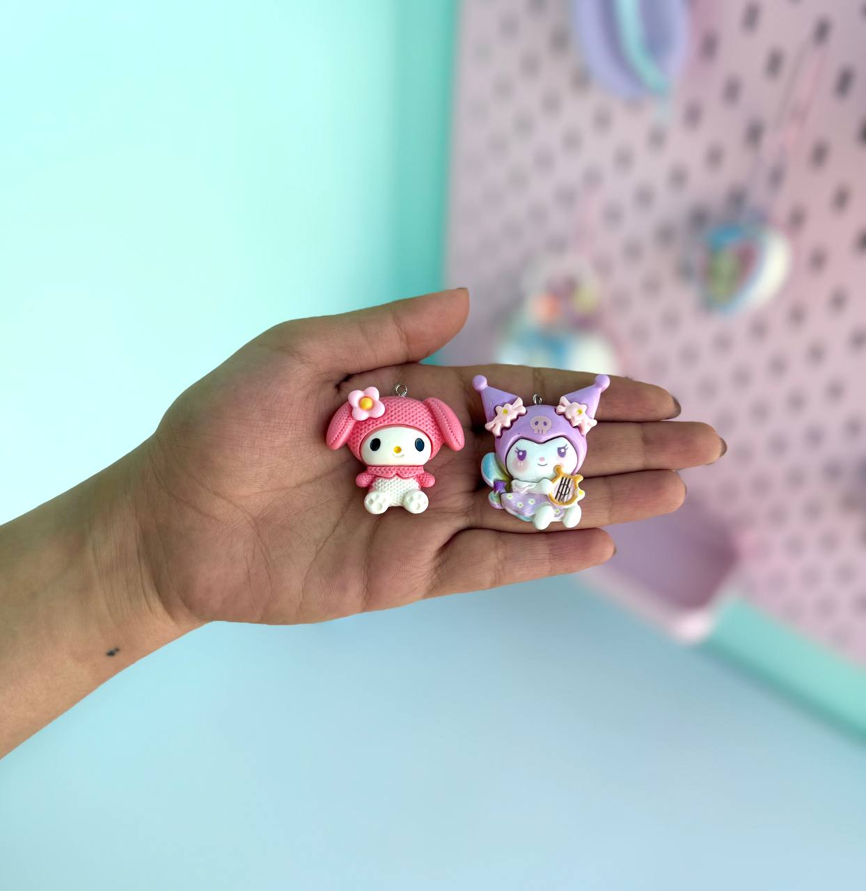 آویز پیکسلی سانریو پاستلی