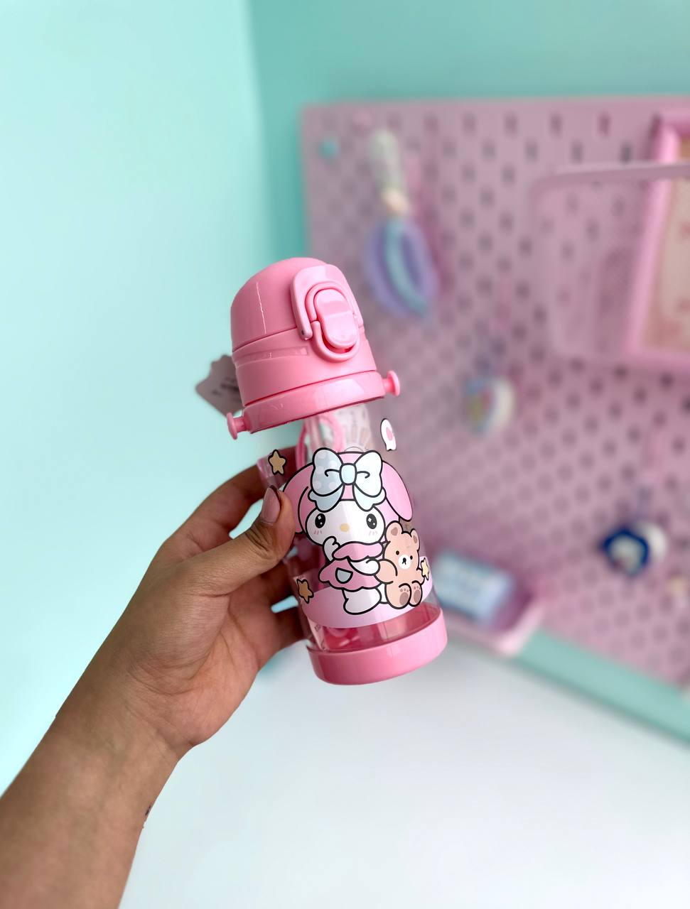 قمقمه استوانه ای بند دار ملودی صورتی