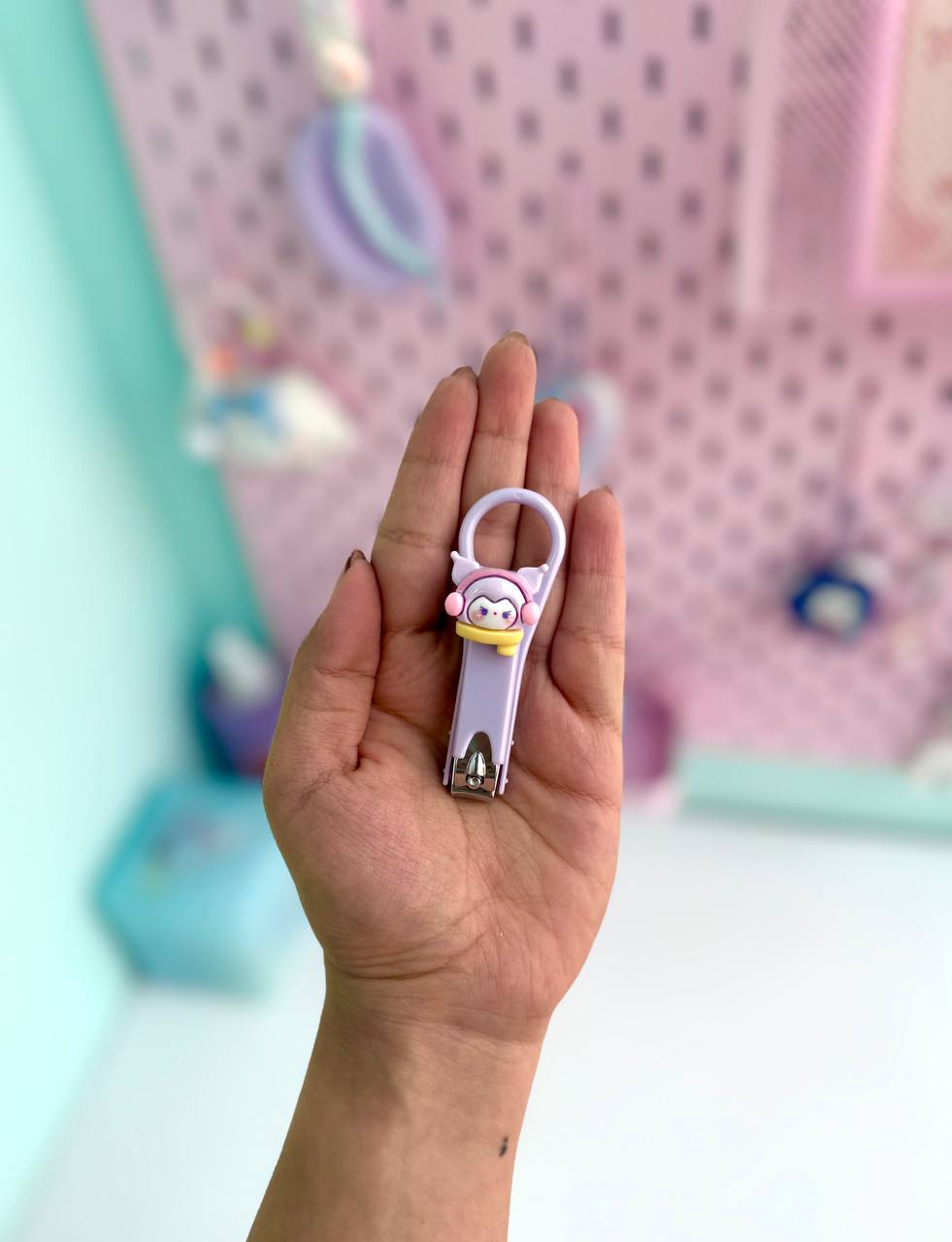 ناخن گیر استیکری کرومی پاستلی