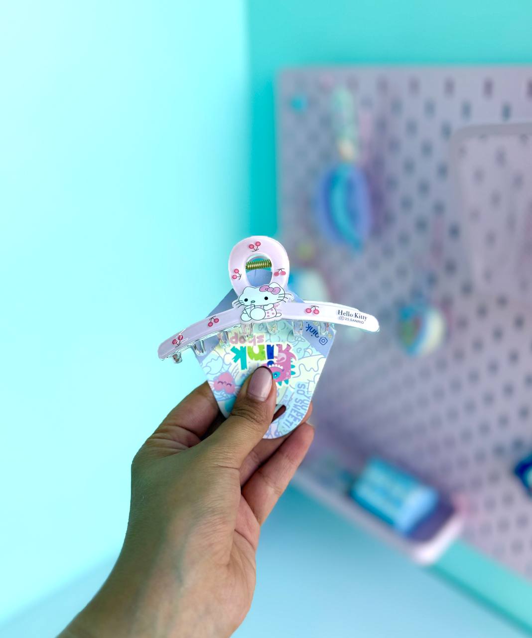 کلیپس شنل کیتی صورتی