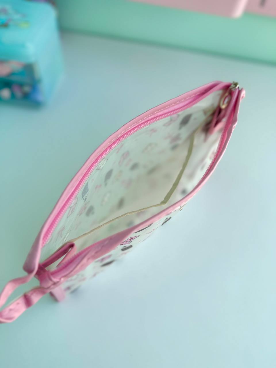 کیف لوازم آرایش پاپیونی صورتی