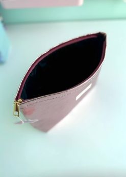 کیف لوازم آرایش شاینی صورتی