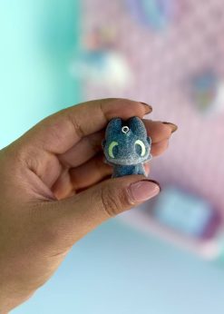 آویز مخملی اژدهای کوچک کیوت