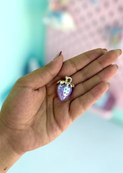 آویز توت فرنگی هولوگرامی کیوت