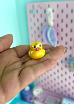 دکوری جوجه اردک نشسته کیوت