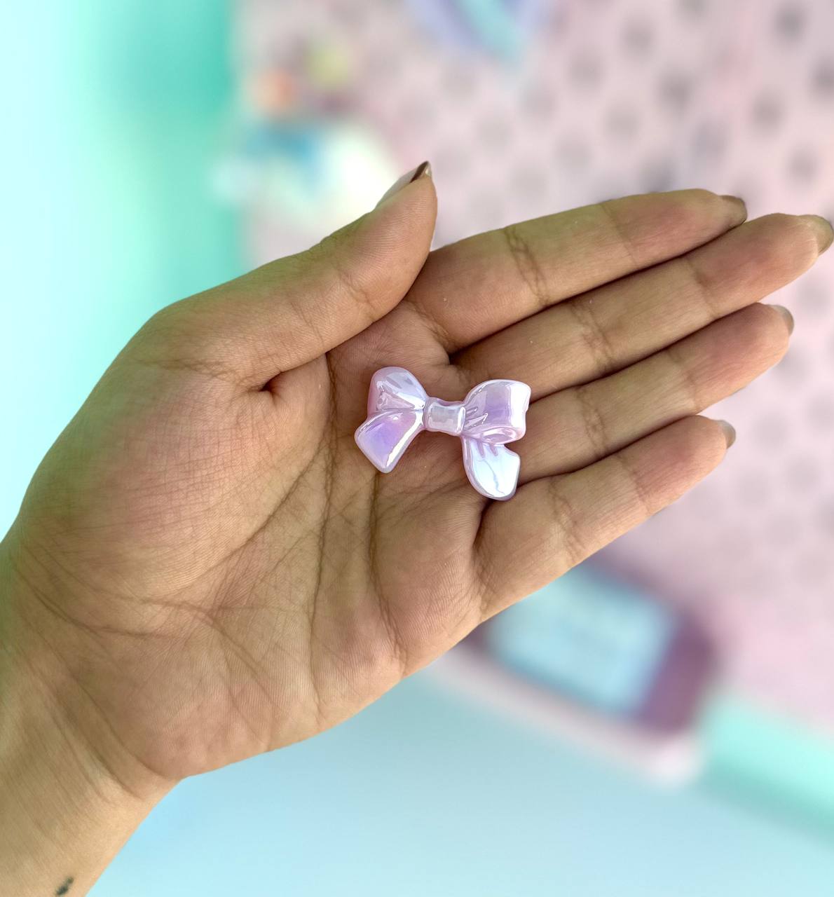 دکوری پاپیون هولوگرامی پاستلی