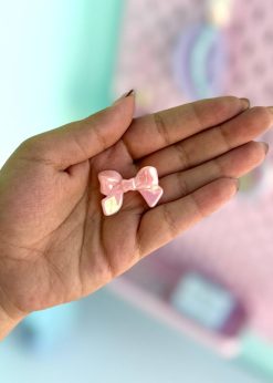 دکوری پاپیون هولوگرامی پاستلی