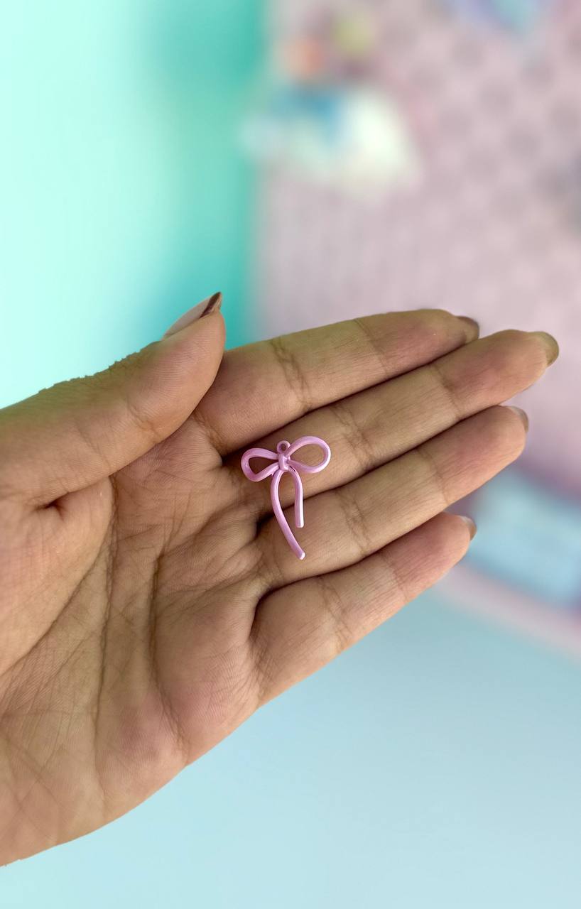 آویز پاپیونی کوچک رنگی رنگی