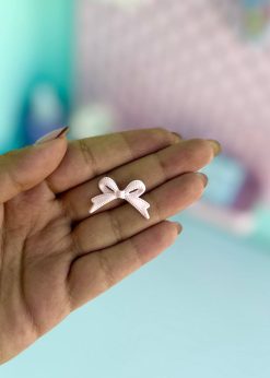 دکوری روبان پاپیونی صورتی