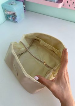 کیف لوازم آرایش دسته دار پاستلی