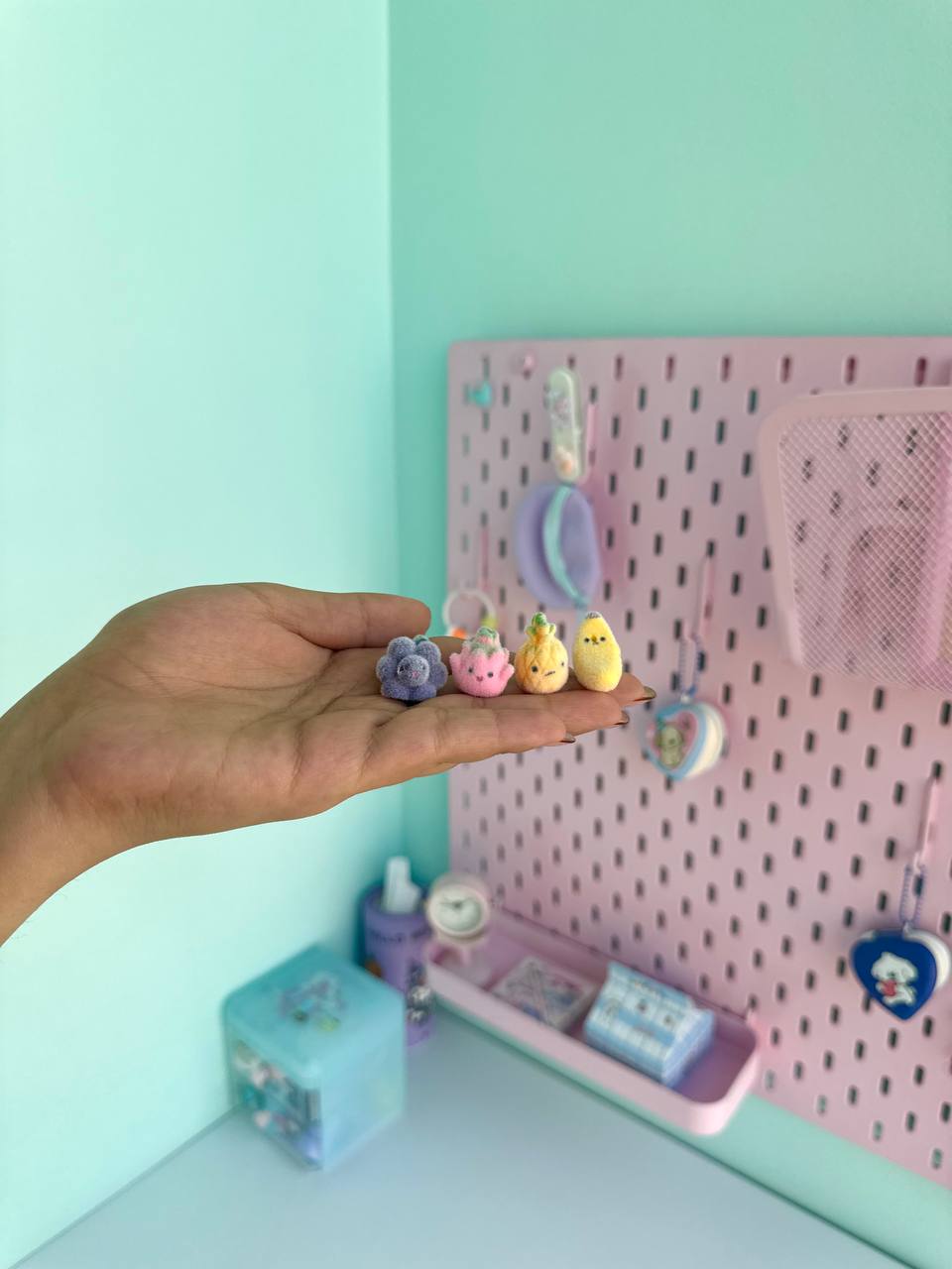 دکوری مخملی میوه های استوایی