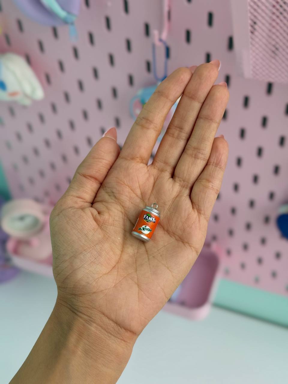 دکوری آویزدار کوچک نوشیدنی