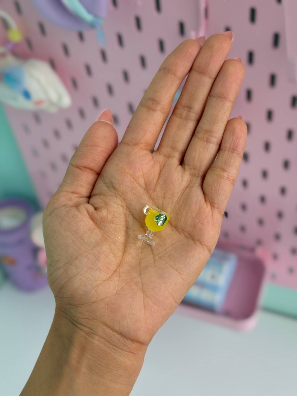 دکوری آویزدار کوچک نوشیدنی