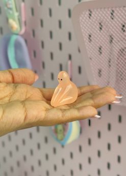 دکوری شبح نشسته پاستلی