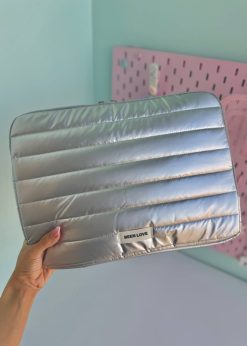 کیف لپ تاپ نقره ای