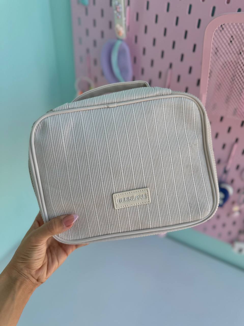 کیف لوازم آرایش راه راه پاستلی