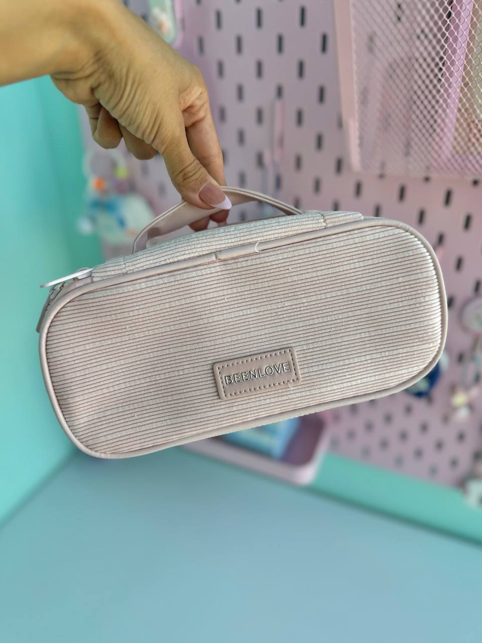 کیف لوازم آرایش مستطیلی راه راه