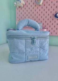 کیف لوازم آرایش پفکی آبی پاستلی