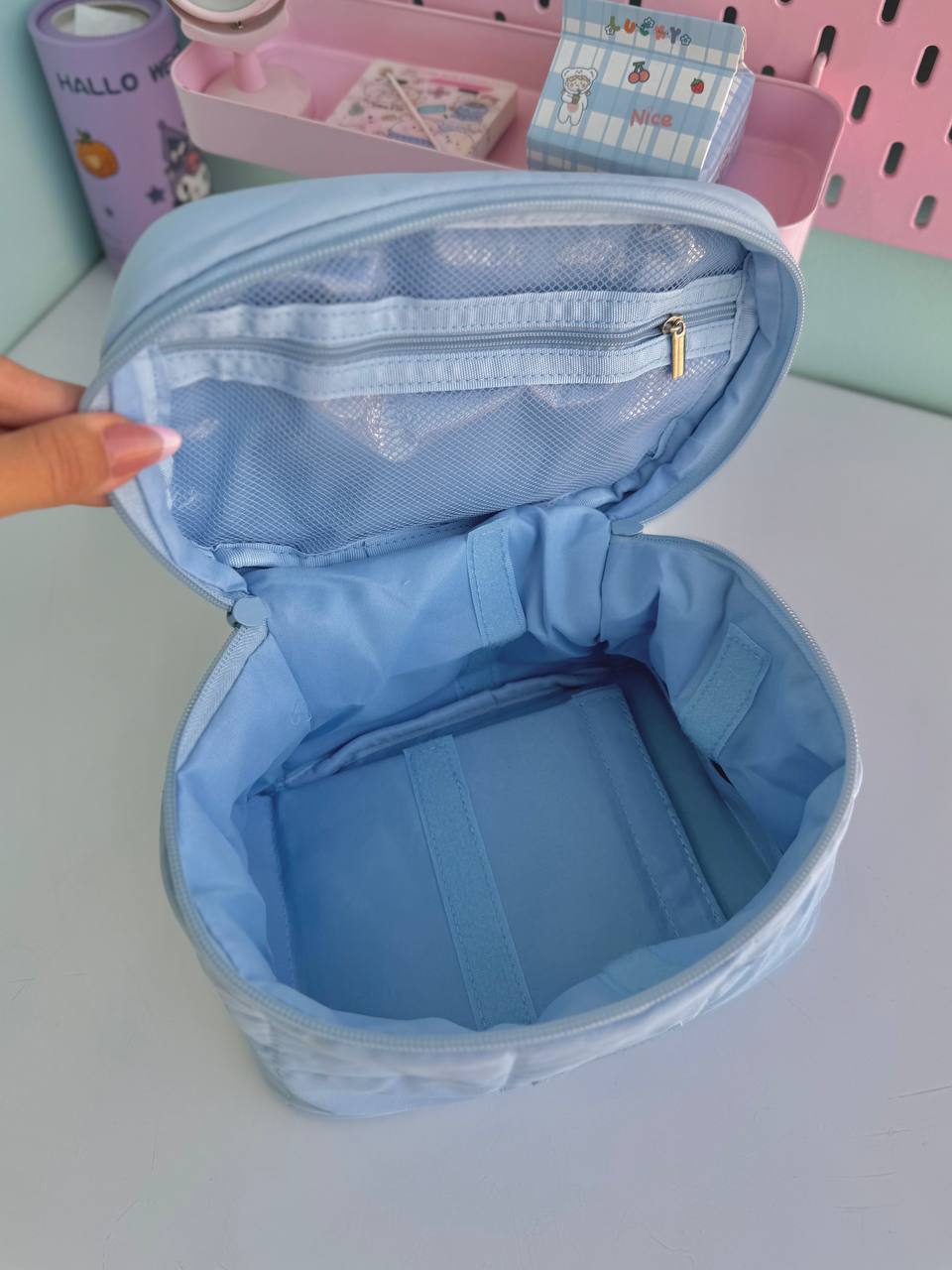 کیف لوازم آرایش پفکی آبی پاستلی