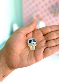 ریزولو شبح کوچک چشم آبی