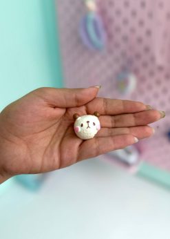 پینکولو حیوانات کیوت نشسته