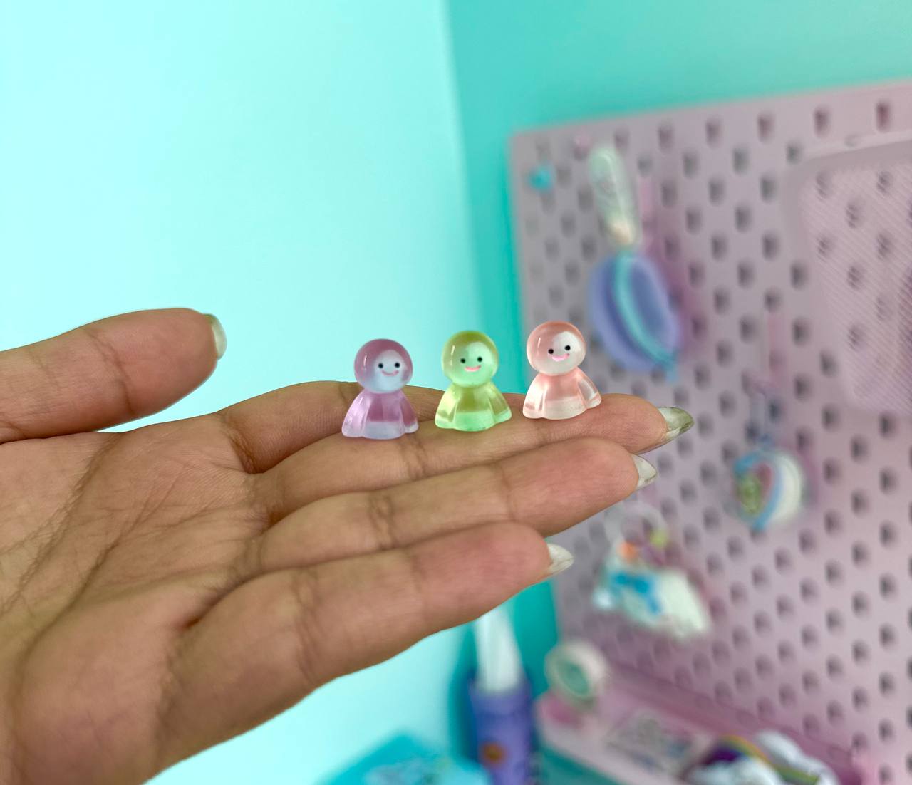 دکوری شبتاب شبح کوچک پاستلی