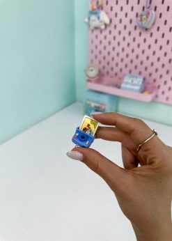 دکوری آویزدار دوربین عکاسی رنگی