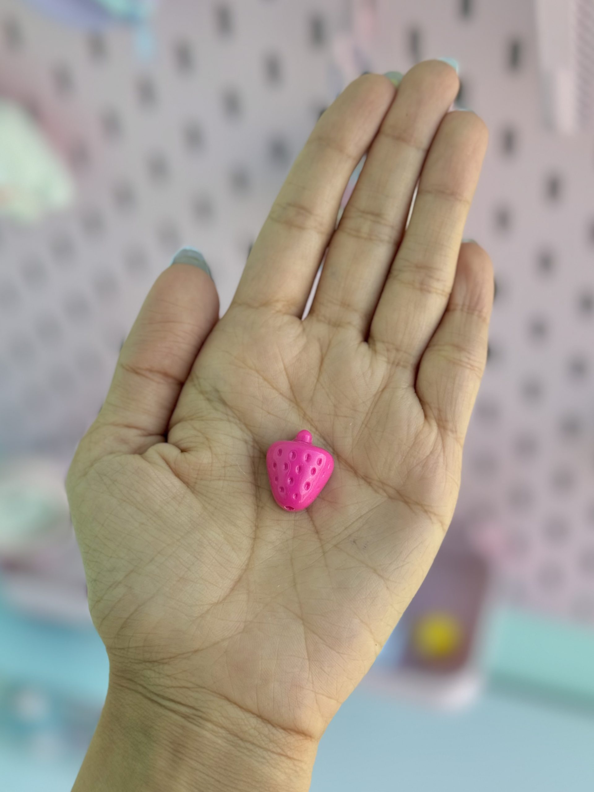 پینکولو توت فرنگی کیوت رنگی