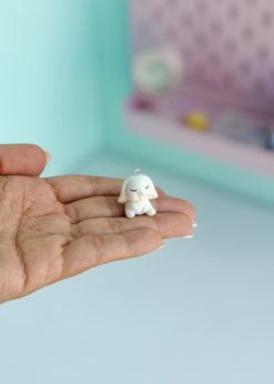 آویز انیمالز نشسته سفید