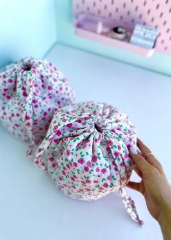 کیف پینترستی بقچه ای گلدار صورتی