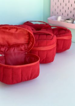کیف پینترستی صندوقچه ای قرمز